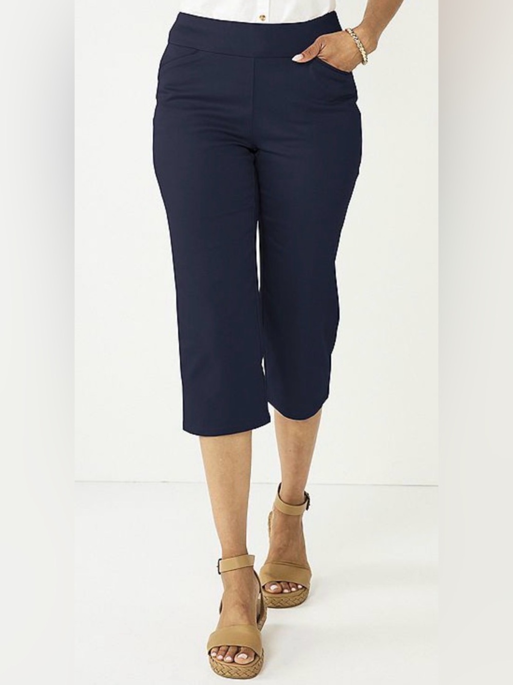 Croft & Barrow Women’s Size 6 Effortless Stretch Capri Pants – Comfort Waistband